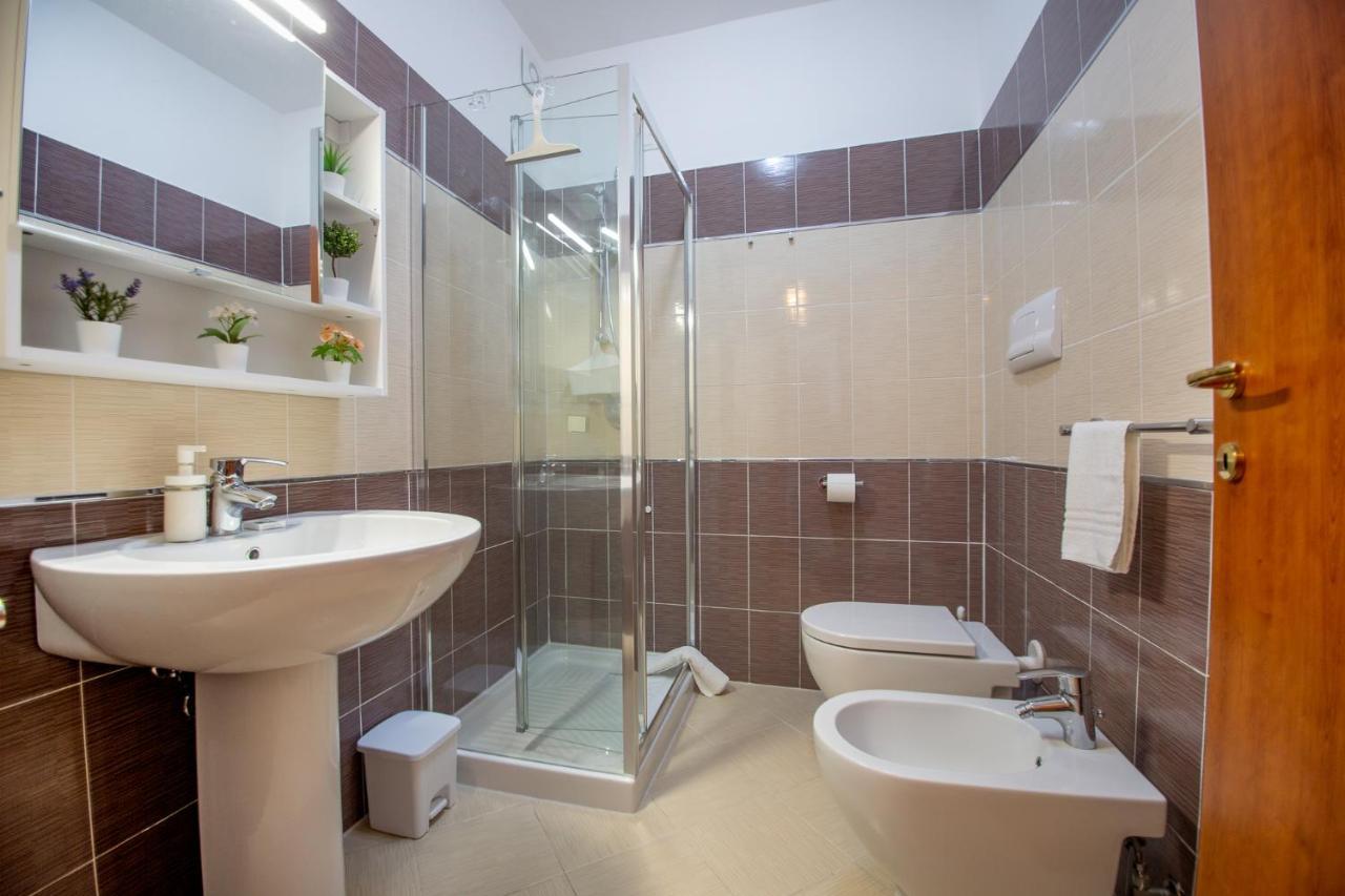 Abruzzodamare Amazing Apartments With Romantic Sea View Francavilla Al Mare Ngoại thất bức ảnh