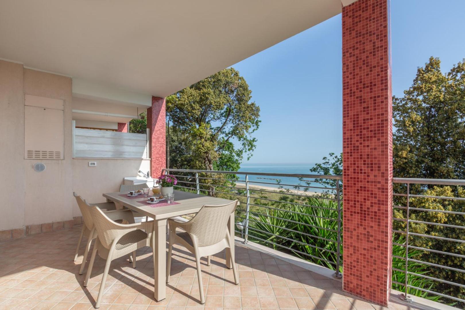 Abruzzodamare Amazing Apartments With Romantic Sea View Francavilla Al Mare Ngoại thất bức ảnh