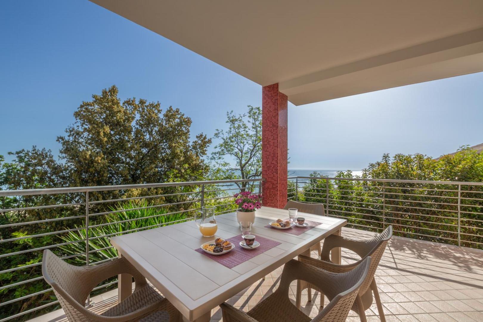 Abruzzodamare Amazing Apartments With Romantic Sea View Francavilla Al Mare Ngoại thất bức ảnh